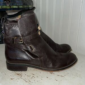 Michael Kors leather boots size 8